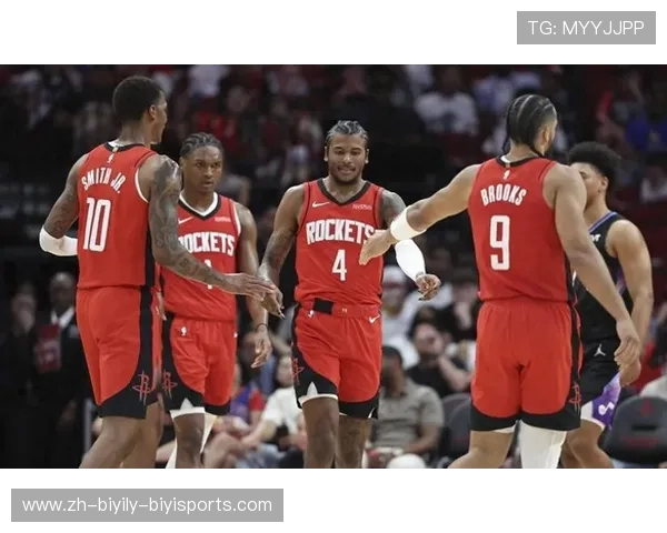 火箭队与快船的比赛视频直播全程回放